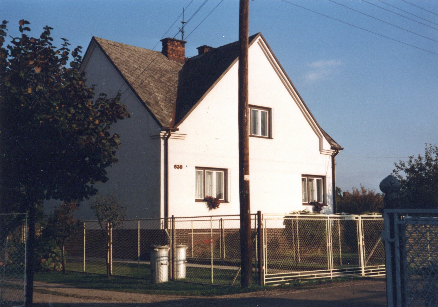 Dům čp. 638 na fotografii z 18.10.1999 (Sbírka Józefa Chmiela)