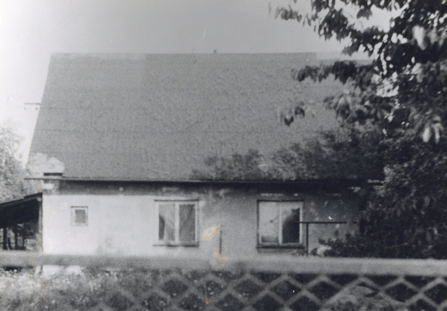 Dům čp. 651 na snímku z 31.5.1996 (Sbírka Józefa Chmiela)
