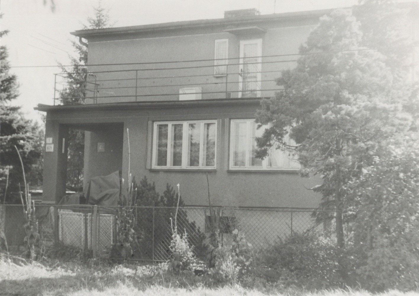 Dům čp. 671 na snímku z 29.9.1991 (Sbírka Józefa Chmiela)