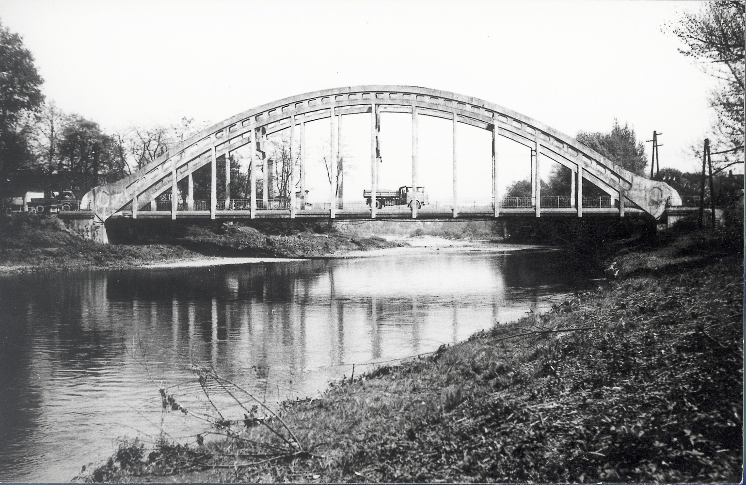 Darkovský most přes řeku Olzu z roku 1925