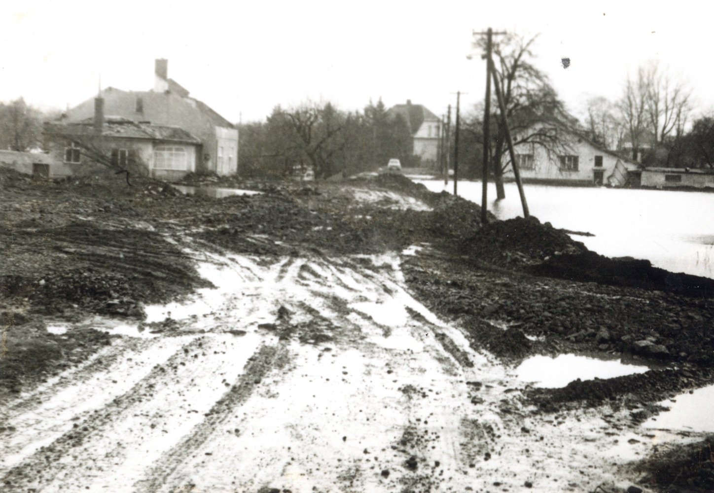 Stav bývalé Fügnerovy ulice na snímku z 8.4.1993 (Sbírka Józefa Chmiela)