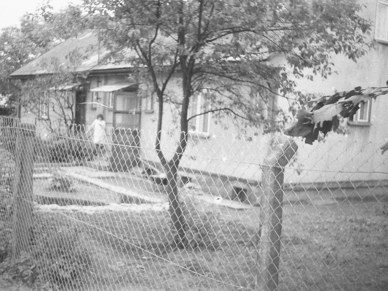 Dům čp. 1083 a 1084 v roce 1982 (s laskavým svolením p. Valenta, ze soukromé sbírky)