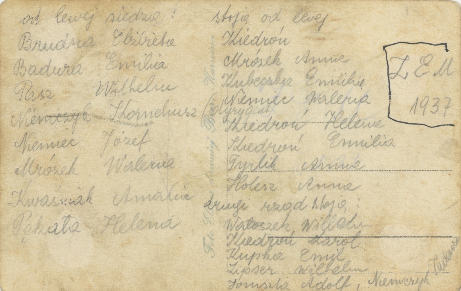 Členové Slezské církve evangelické augsburského vyznání v Karvinné v roce 1937 (rub fotografie)
