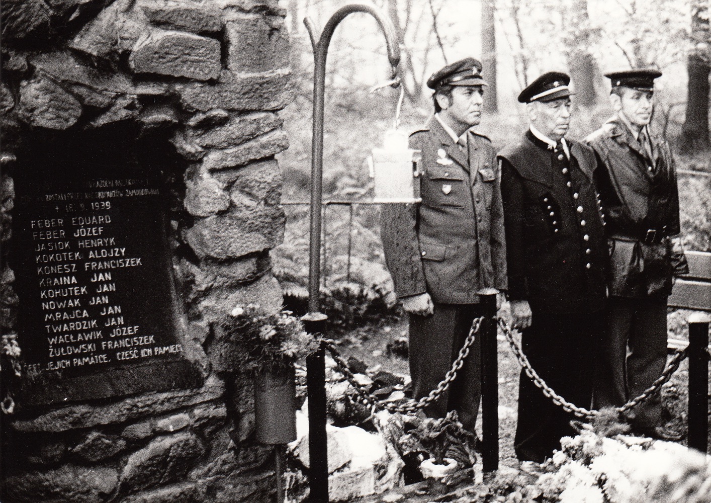 Ze slavnostního shromáždění u mohyly v roce 1984