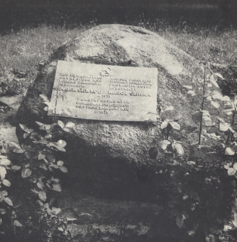 Pamětní deska k založení prvního sídla KSČ vedeného dělnickým poslancem Karolem Śliwkou byla odhalena v roce 1971 (Autor: Petr Beck, Těšínsko 1986, ročník 29, číslo 1, str. 38)