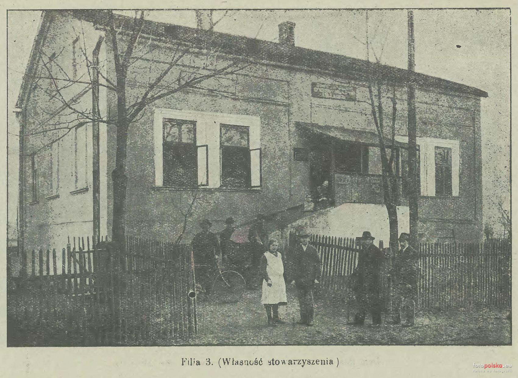 Dům čp. 112 - filiálka č. 3 Ústředního potravinového spolku, rok 1921-1926 (zdroj: fotopolska.eu = klik na obrázek)
