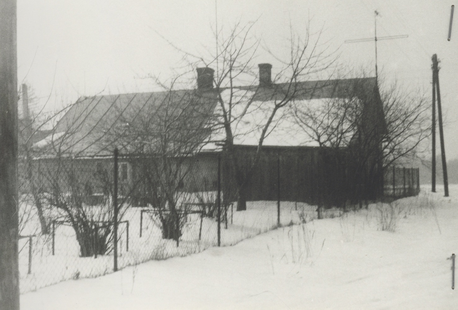 Dům čp. 185 na fotografii z roku 1985 (poslední obyvatelé: Bonczek)
