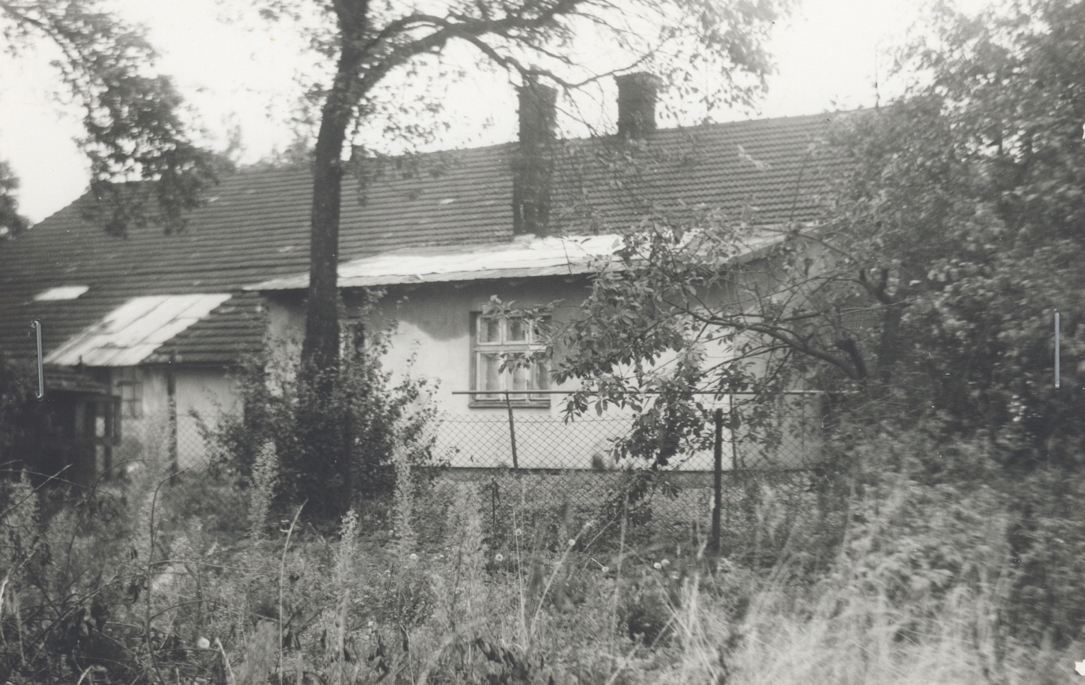 Dům čp. 186 na fotografii z roku 1988 (poslední obyvatelé: Broda E.)