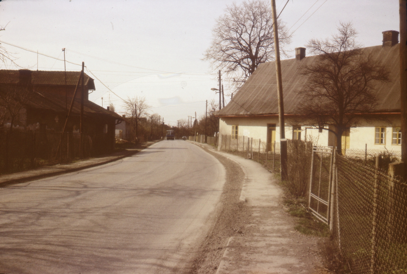 Vpravo dům čp. 19 (se svolením autora fotografie p. Bronislava Filipczyka, ze soukromé sbírky)