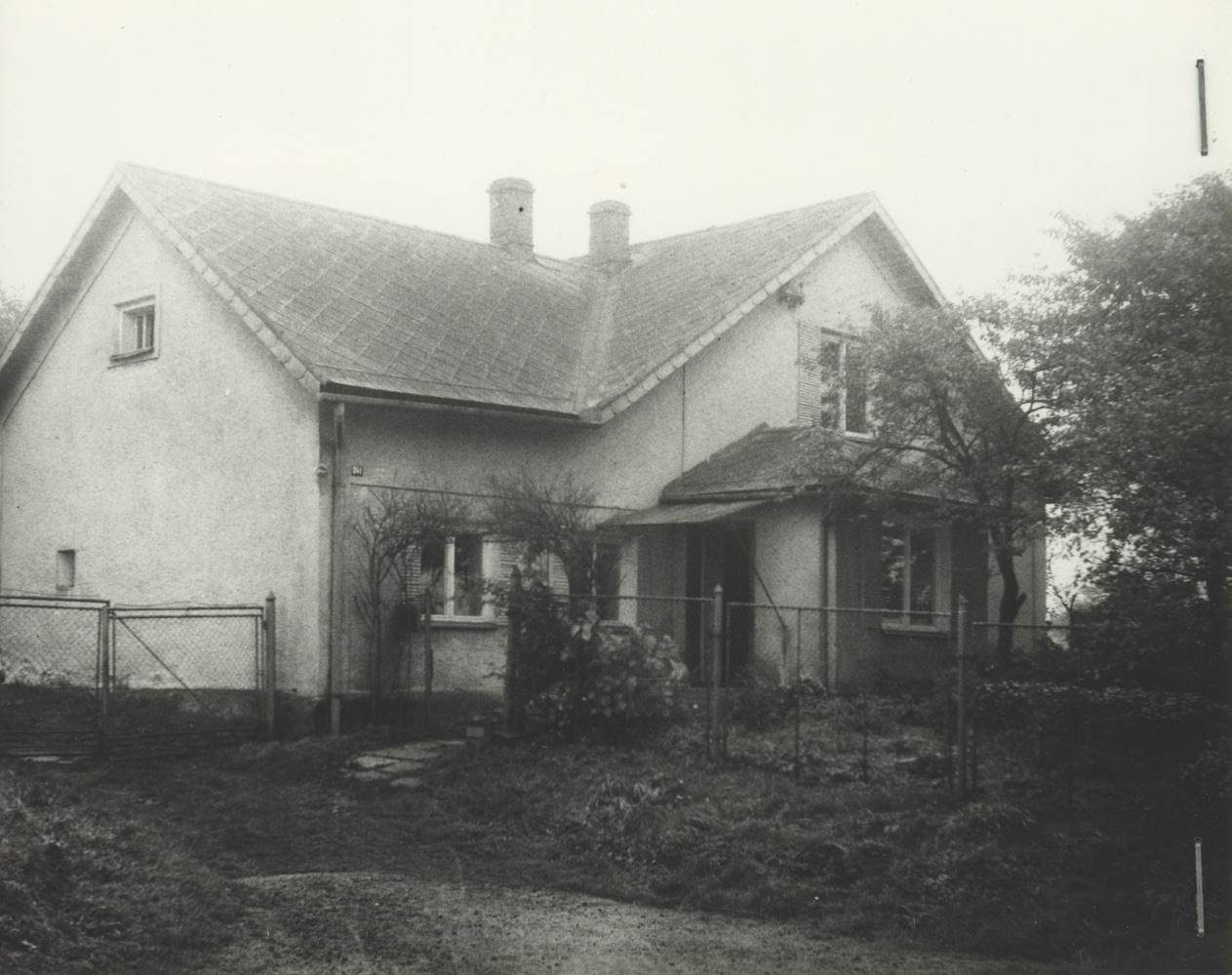 Dům čp. 241 na snímku z roku 1979 (poslední obyvatelé: Prymula, Muryc K.)