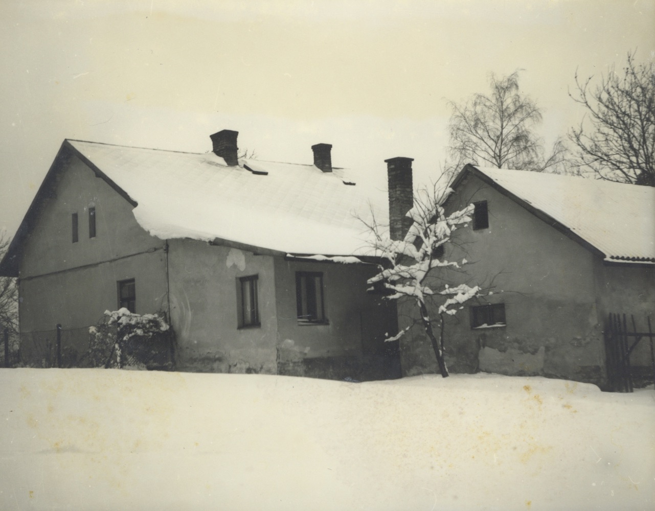 Dům čp. 309 na fotografii z roku 1976 (poslední obyvatelé: Gawlas J.)