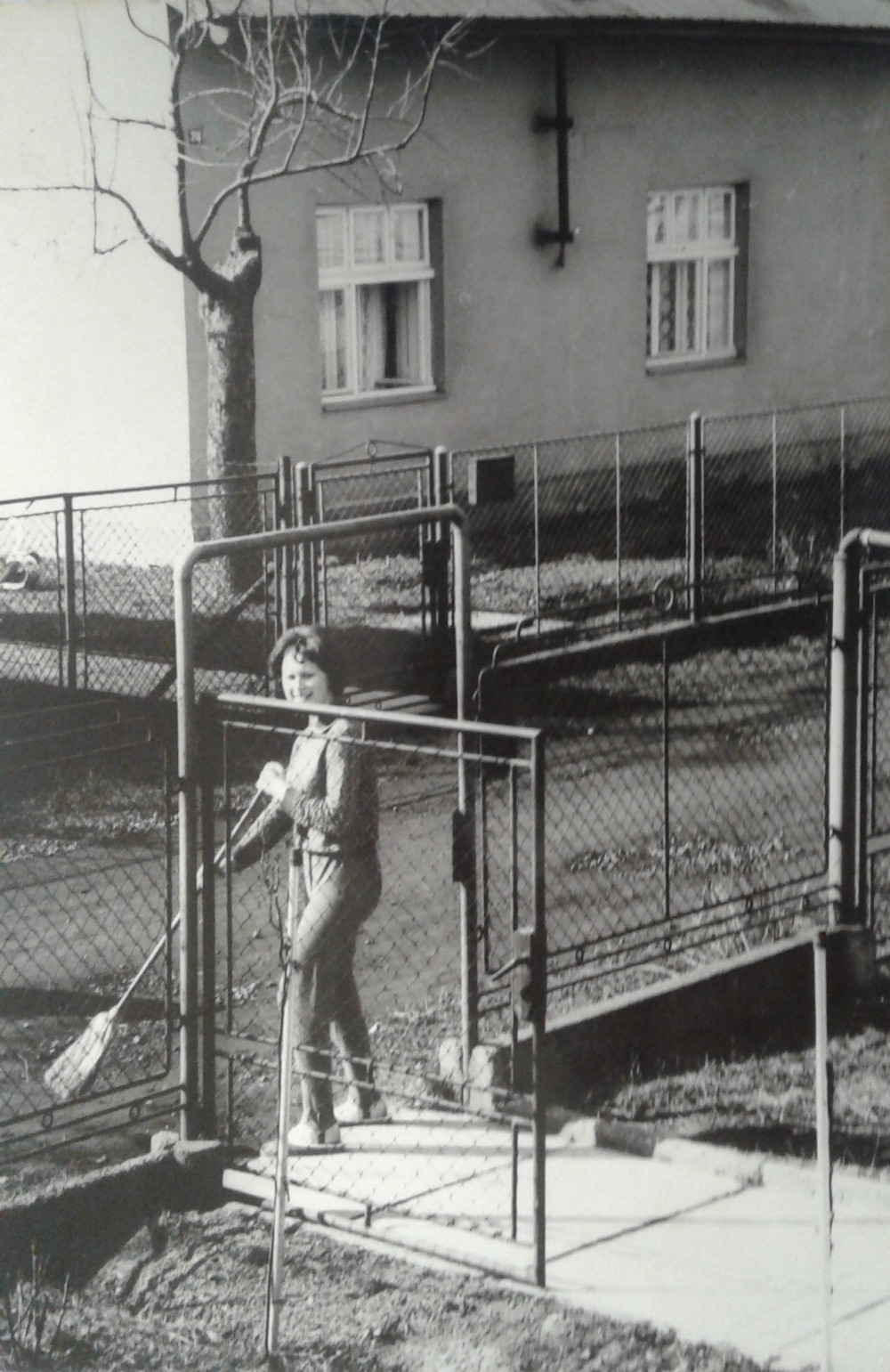 U domu čp. 318 (poslední obyvatelé: Walek H.)