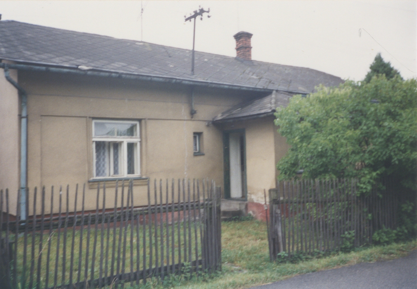 Dům čp. 345 v době před demolicí (poslední obyvatelé: Gorecki F.)