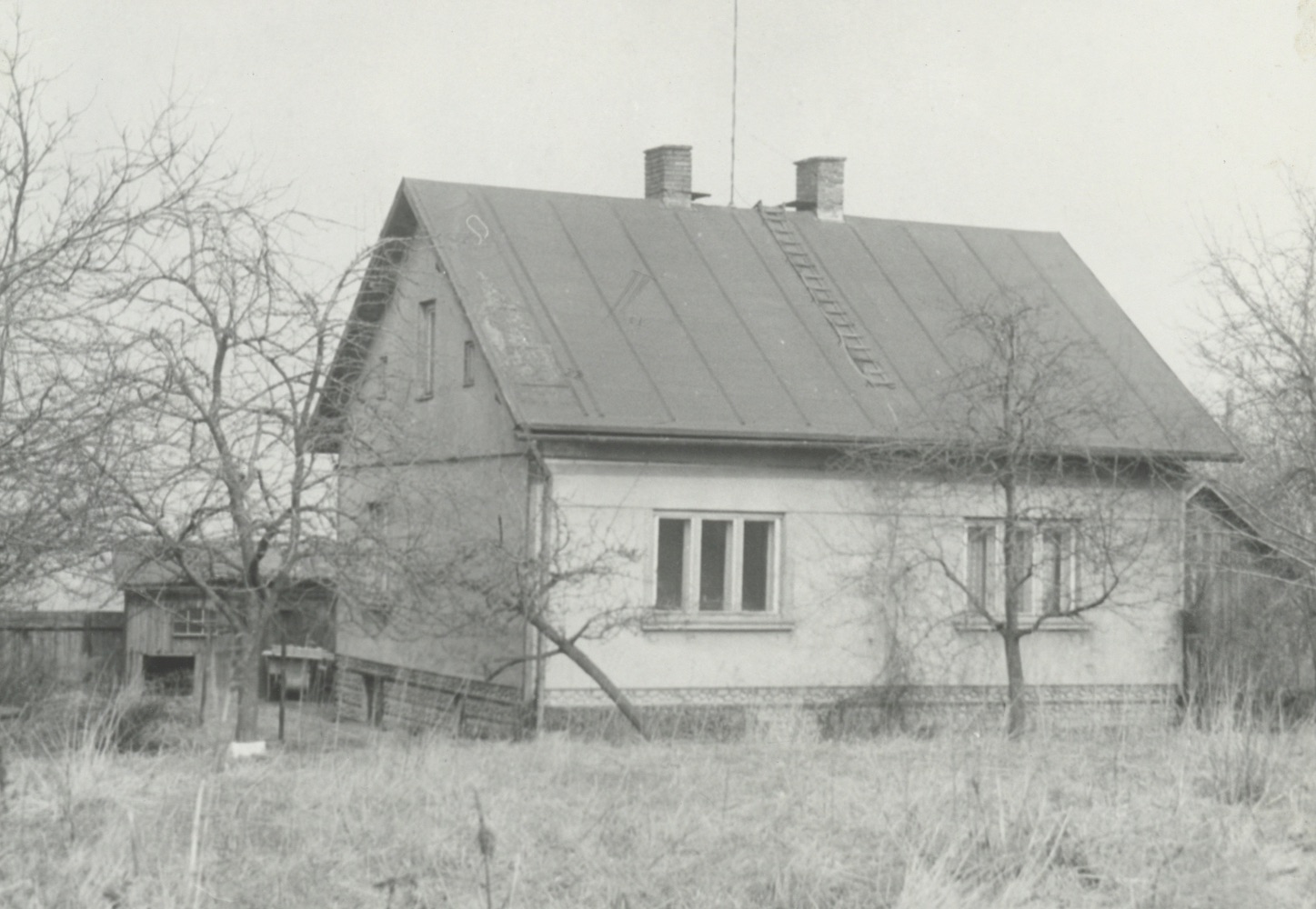 Dům čp. 453 (poslední obyvatelé: Chovaniok, Miczková E.) na fotografii z roku 1978