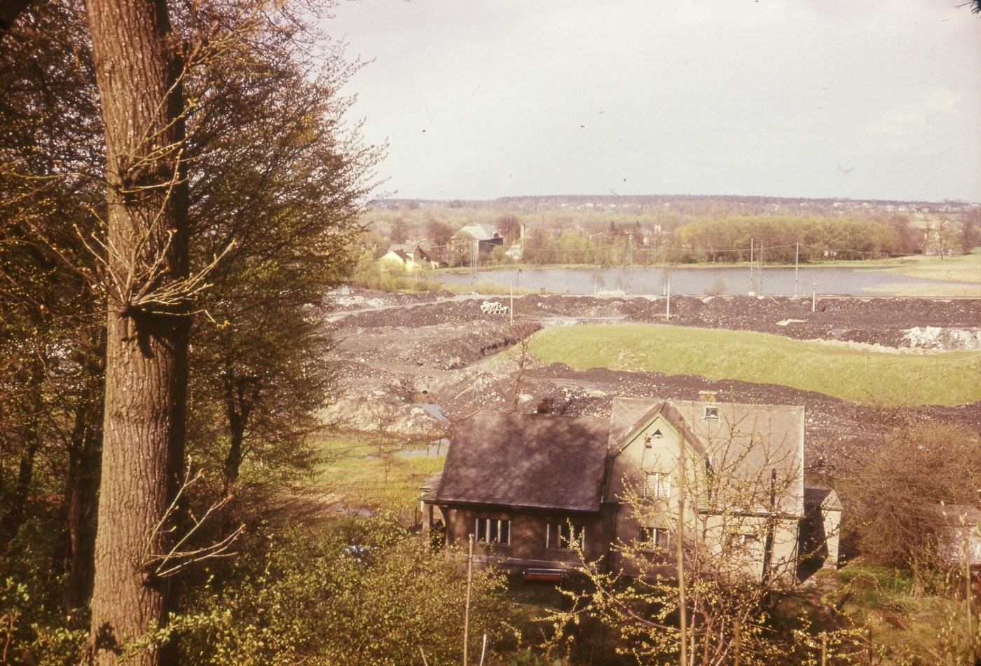 Dům čp. 46 (poslední obyvatelé: Siuda K.) a čp. 541 (poslední obyvatelé: Siuda B.). Se souhlasem autora fotografie p. Bronislava Filipczyka, ze soukromé sbírky.