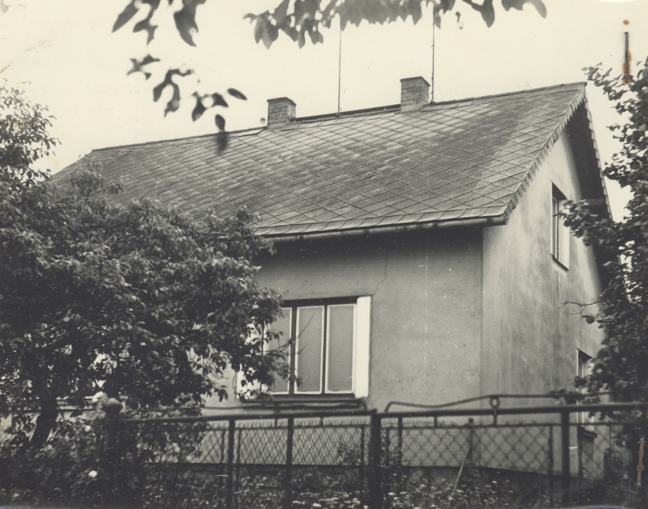 Dům čp. 475 (poslední obyvatelé: Kowalski J.) na fotografii z roku 1978
