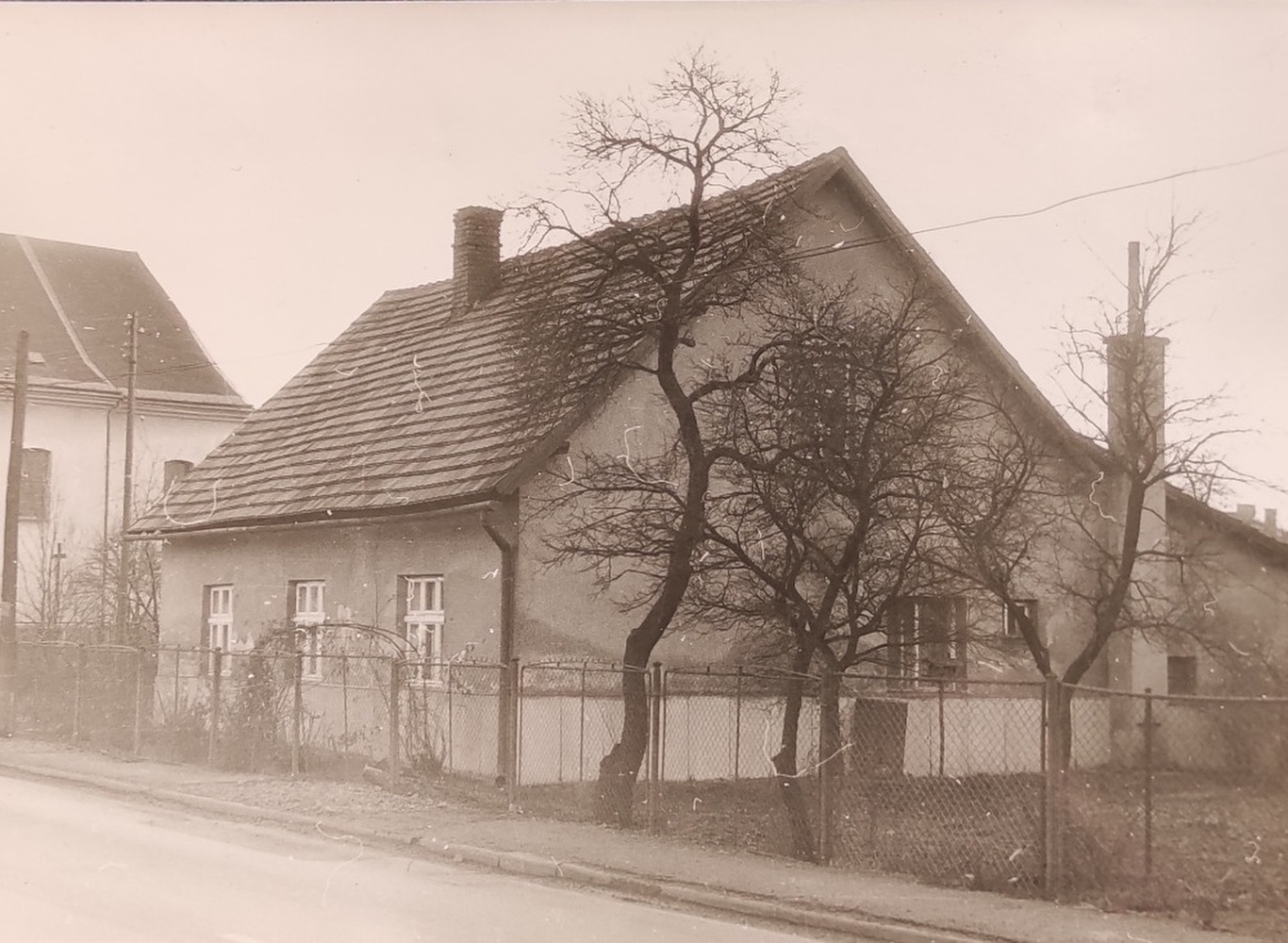 Dům čp. 95, poslední obyvatelé: Gemrotovi (S laskavým svolením p. Roberta Rottera, ze soukromé sbírky)