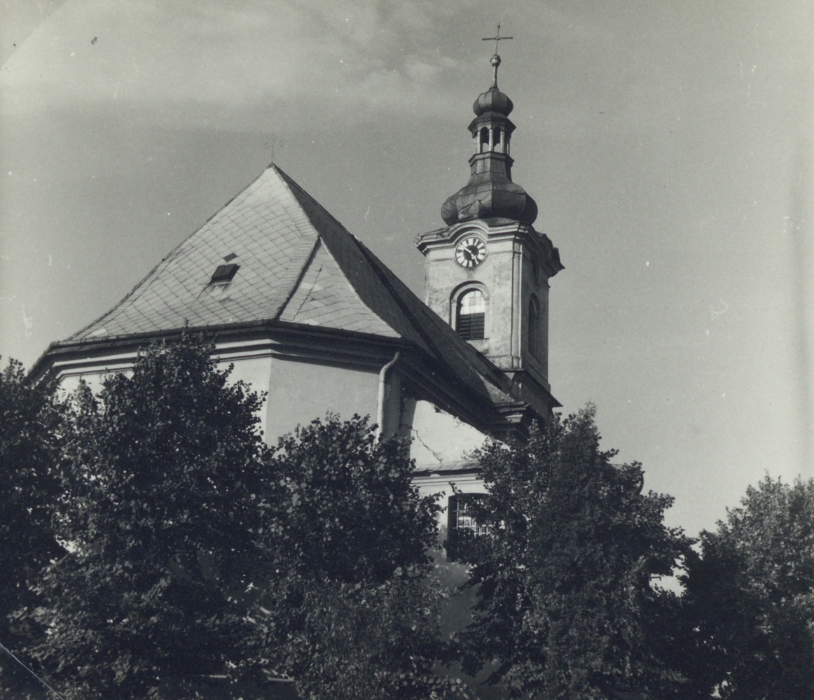 Kostel sv. Barbory v Loukách