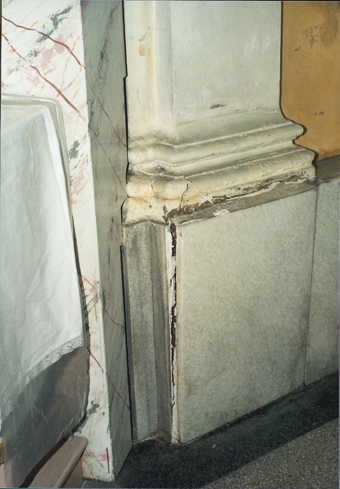 Z interiéru kostela sv. Barbory v Loukách