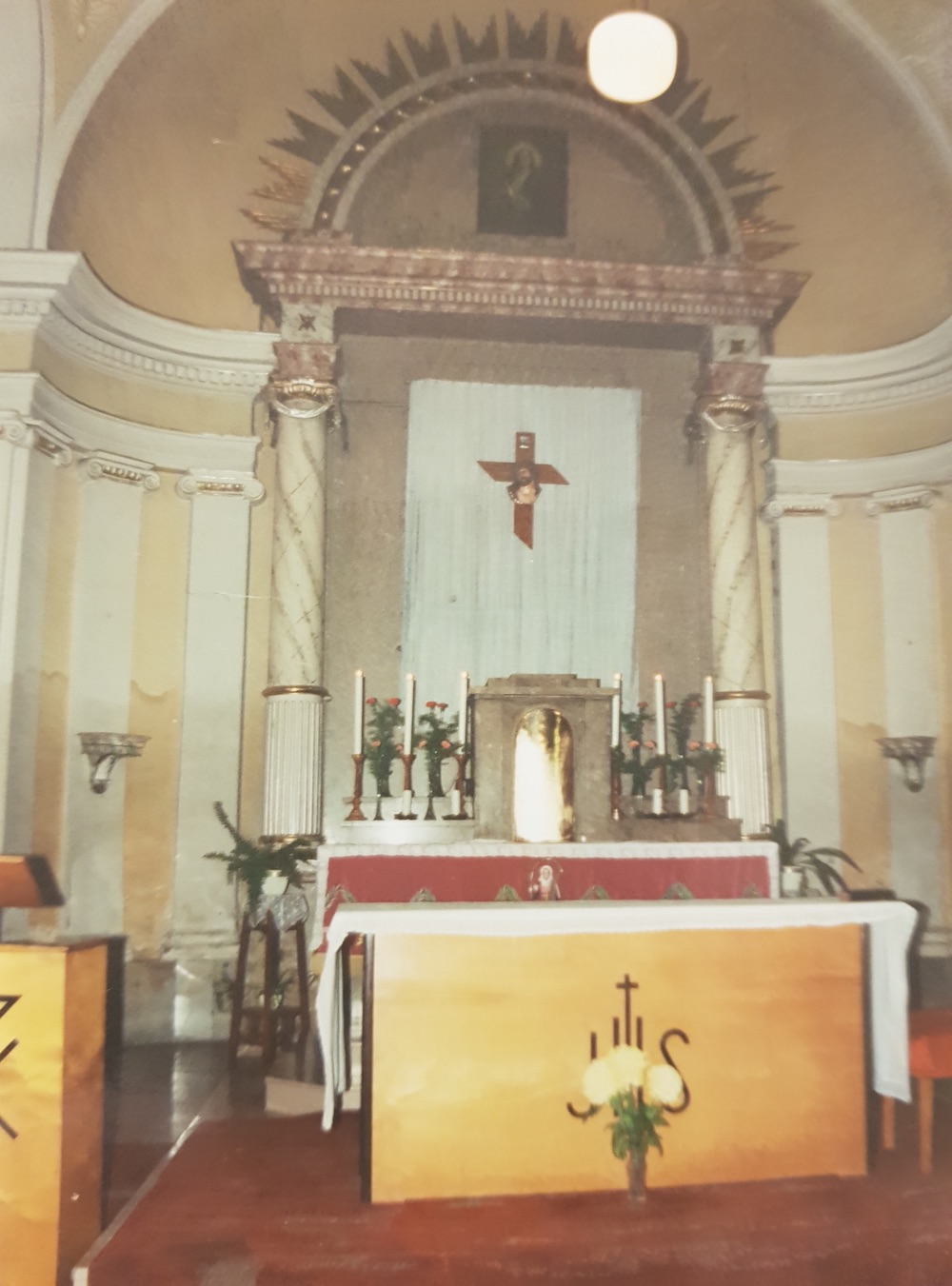 Z interiéru kostela sv. Barbory v Loukách