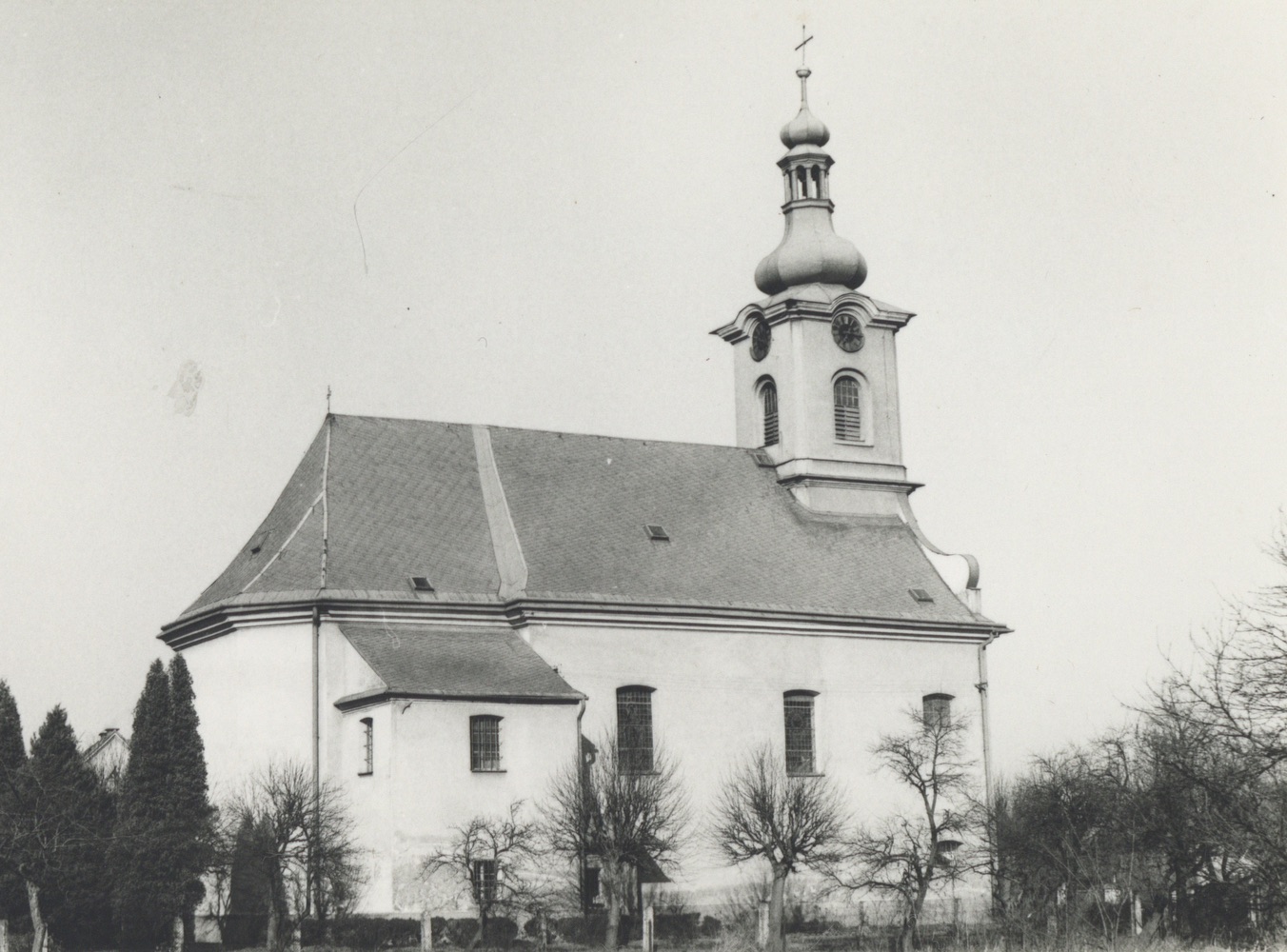 Kostel sv. Barbory v Loukách