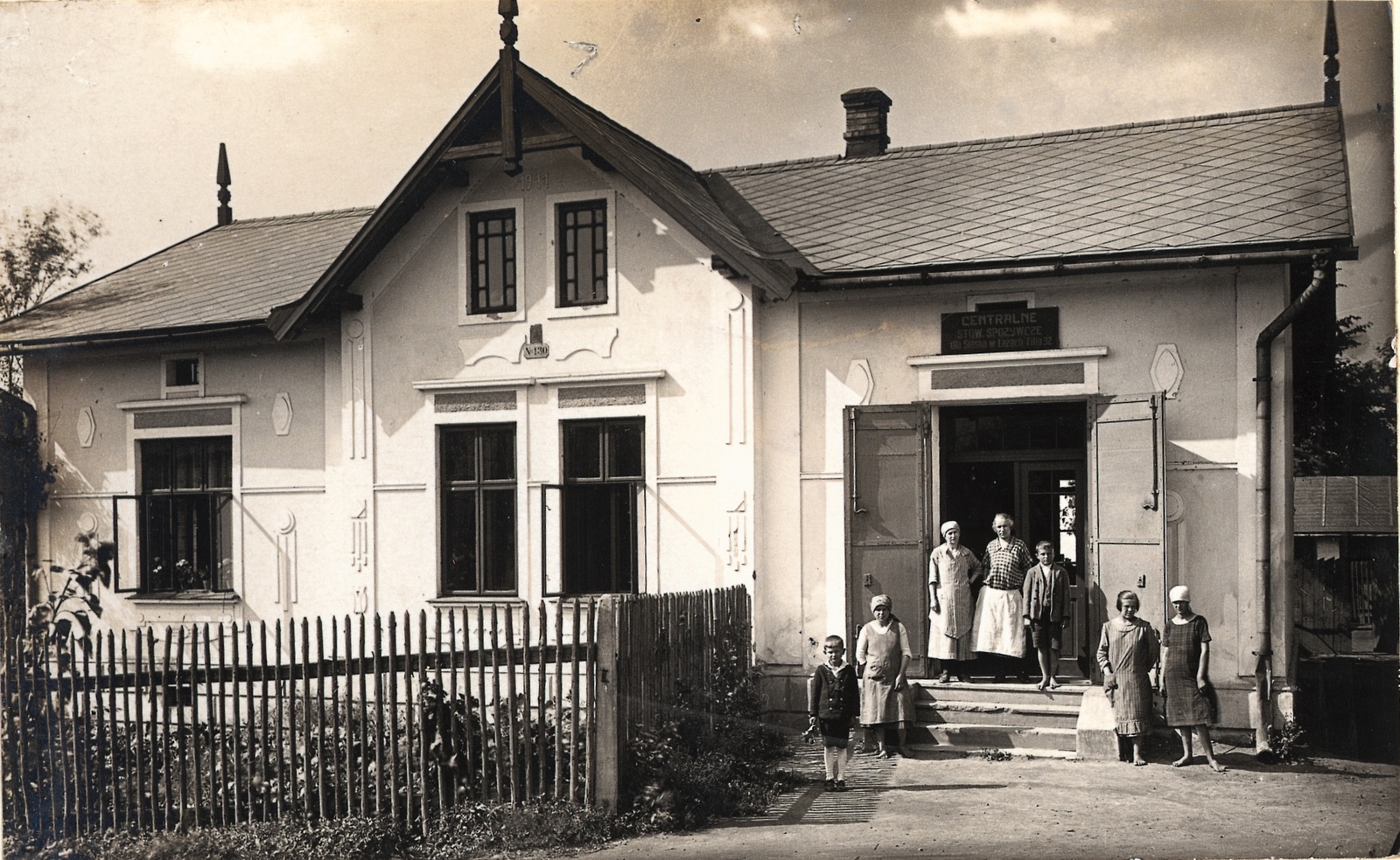 Dům čp. 130 v Solci (Obchod CSŁ, filiálka č. 32)
