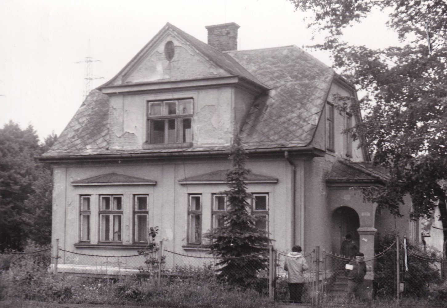 Dům čp. 22 (II) v Solci na snímku z roku 1984