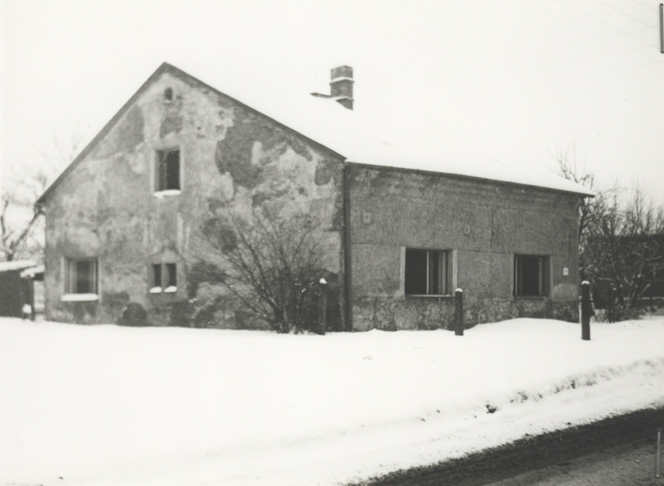 Dům čp. 258 (později čp. 869 a čp. 2111) na parcele č. 7644, postaven v roce 1869, demolován v roce 1986