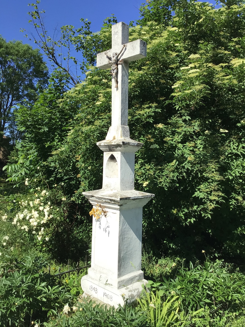 Kamenný krucifix na ulici Lázeňská v Darkově (1848 - 1908)