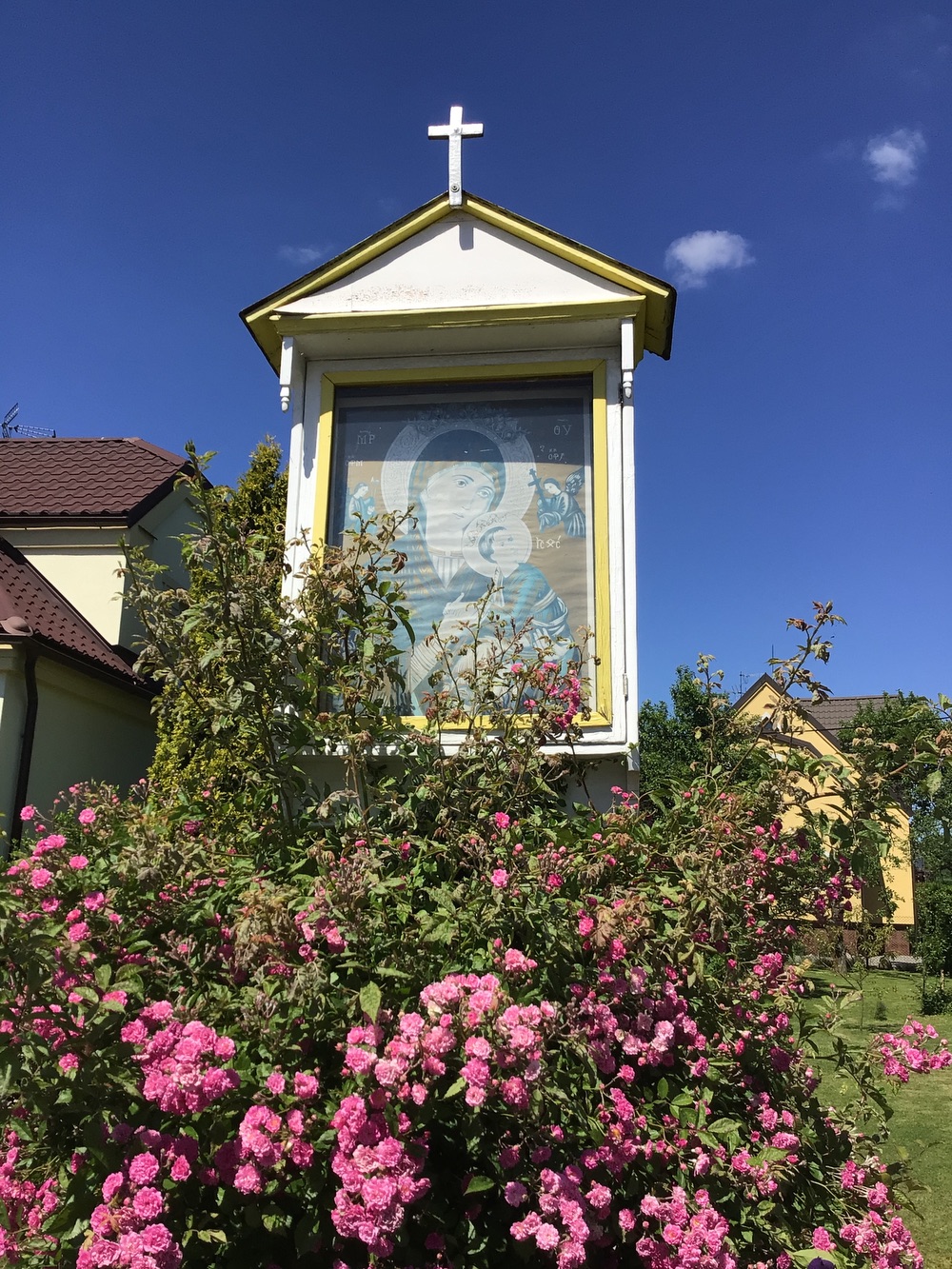 Ikona Panny Marie v Karviné - Ráji, ul. Polská, na zahradě domu čp. 261/9