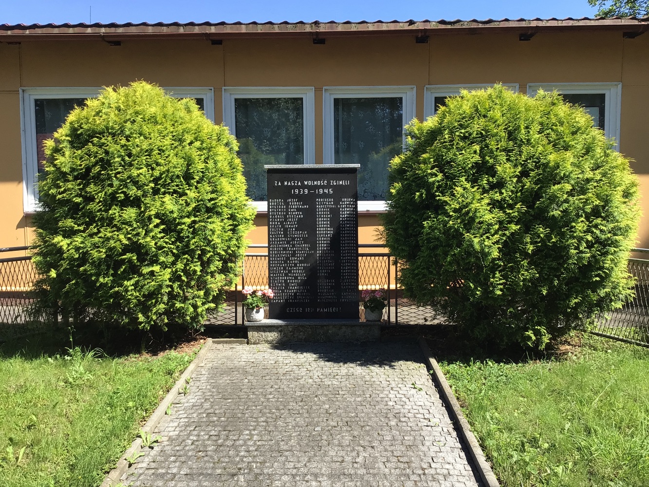 Pomník občanům padlým v 2. světové válce (Karviná - Ráj)