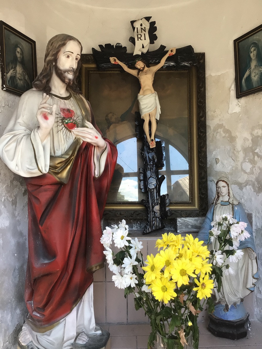 Kaplička na ulici Lázeňská, v Karviné - Darkově (u domu čp. 637/27). KULTURNÍ PAMÁTKA