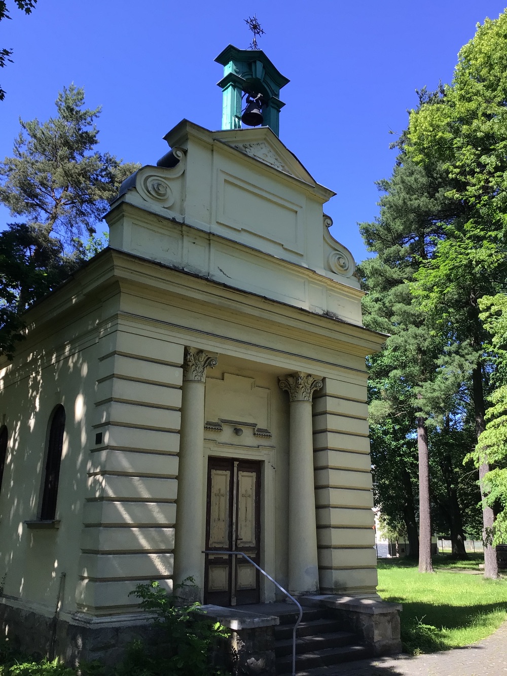 Kaple sv. Anny v Darkově, postavená v roce 1902 Dr. Wilhelmem Degré