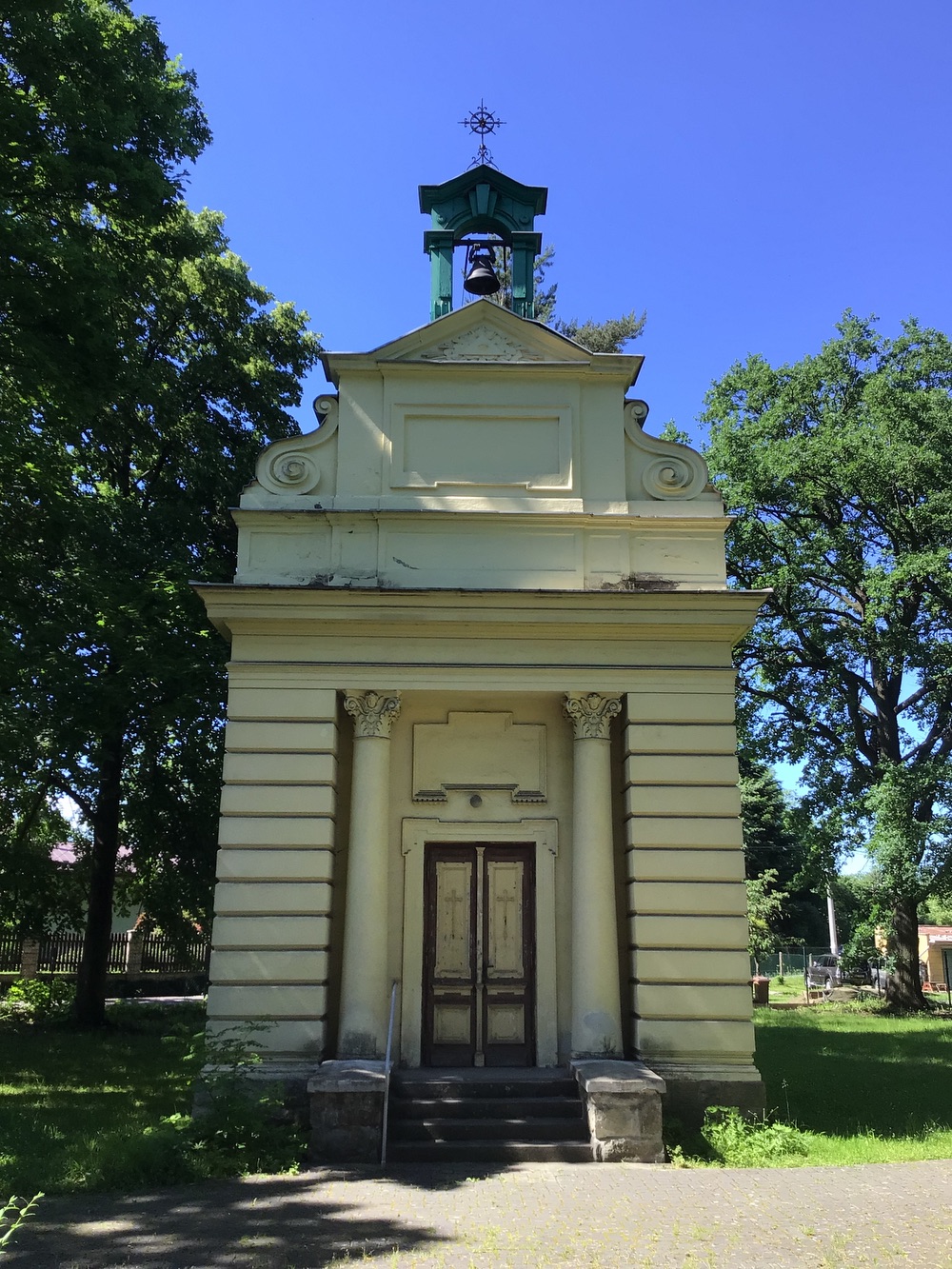 Kaple sv. Anny v Darkově, postavená v roce 1902 Dr. Wilhelmem Degré