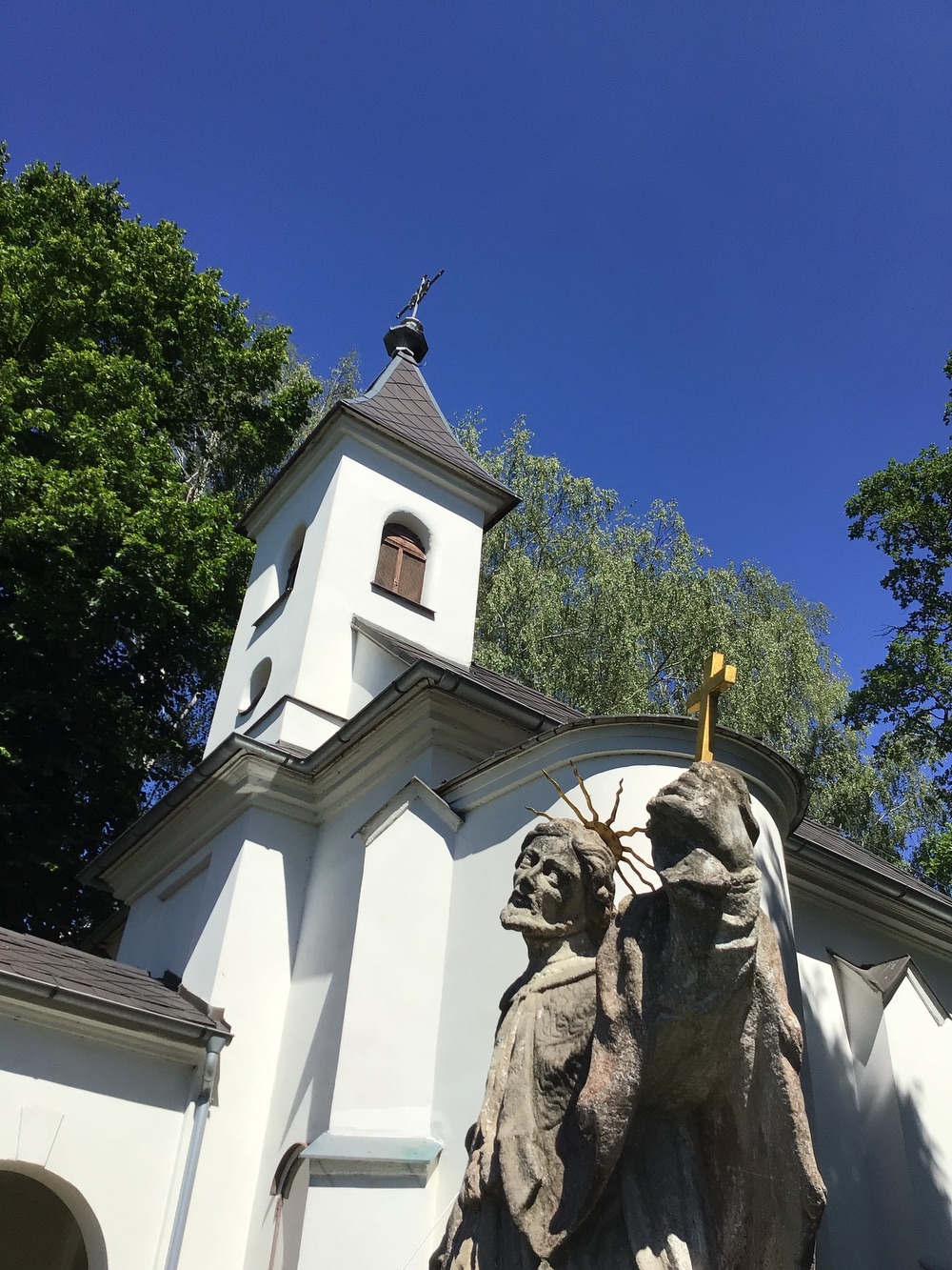 Kaple sv. Anny v Karviné - Ráji, postavená v roce 1867. KULTURNÍ PAMÁTKA