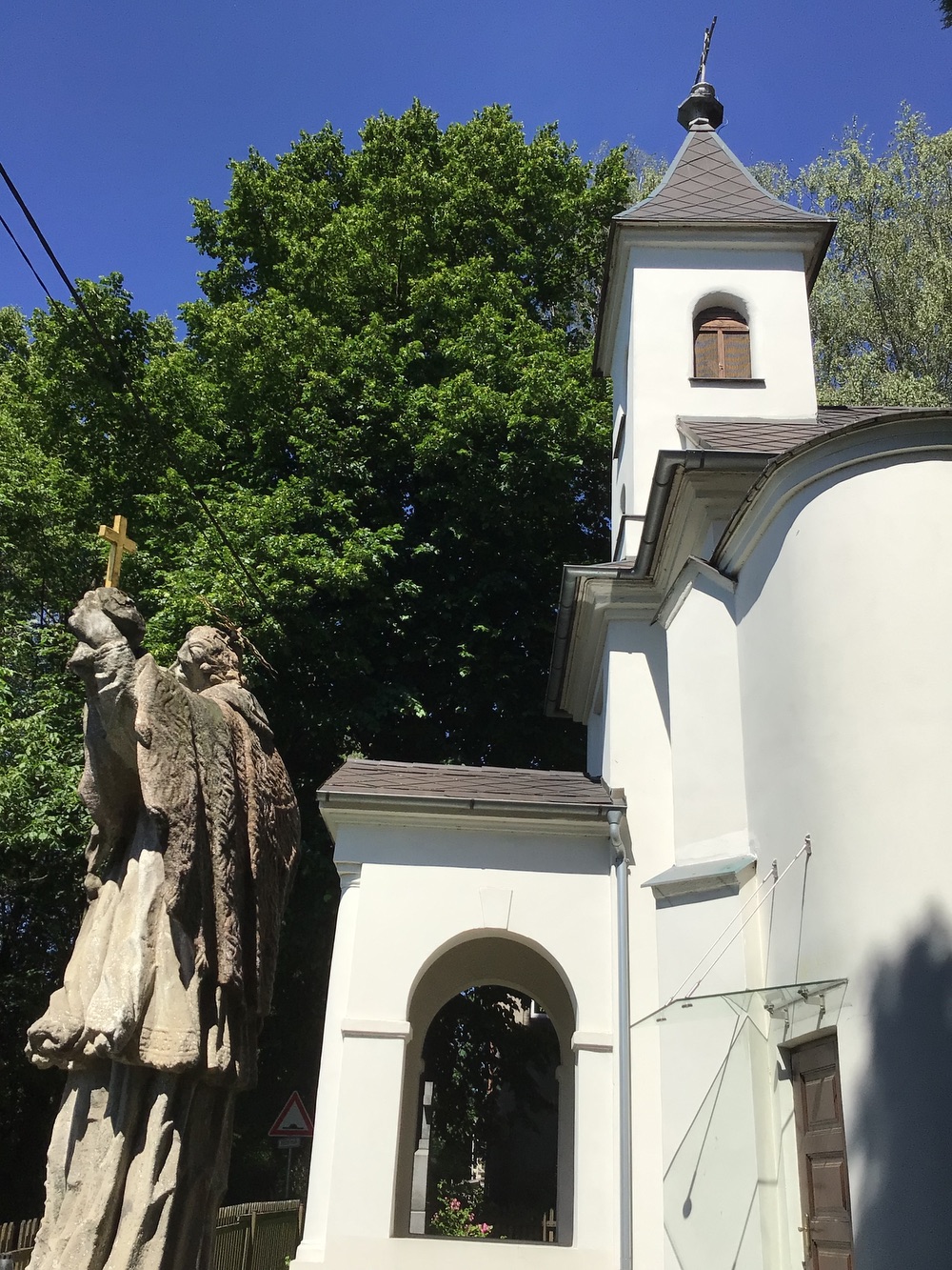 Kaple sv. Anny v Karviné - Ráji, postavená v roce 1867. KULTURNÍ PAMÁTKA