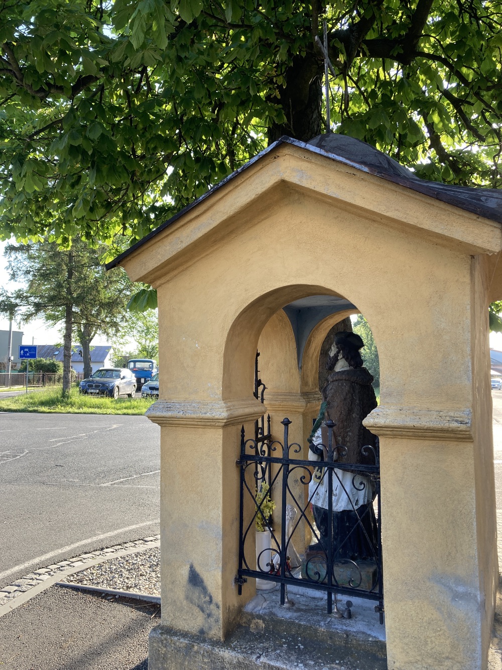 Kaple sv. Jana Nepomuckého v Karviné - Mizerově. KULTURNÍ PAMÁTKA