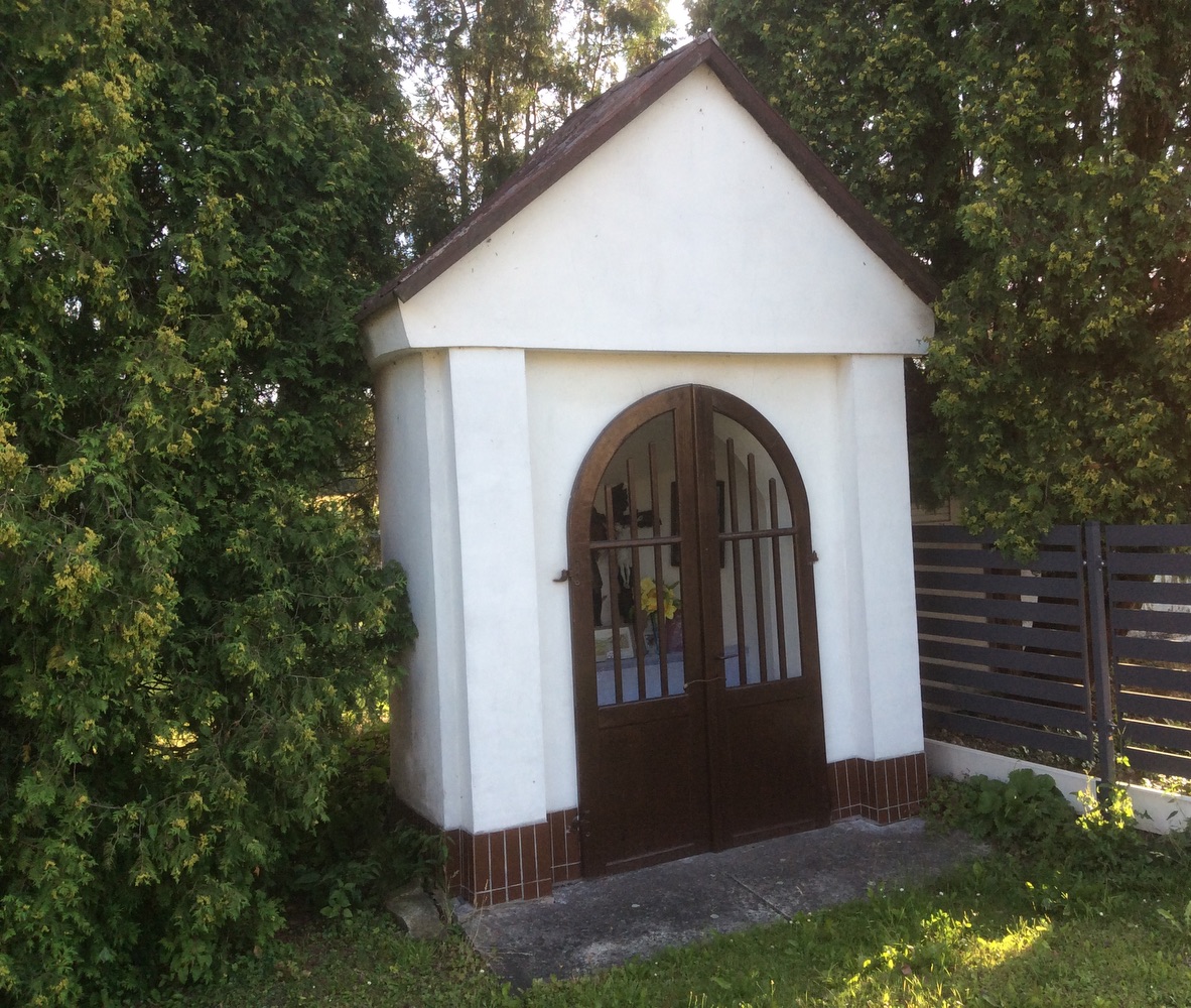 Kaple u domu čp. 332 (Dolní Marklovice)