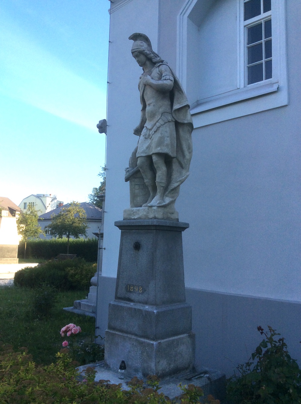 Socha svatého Floriána z roku 1898, u kostela sv. Marka ve Fryštátě