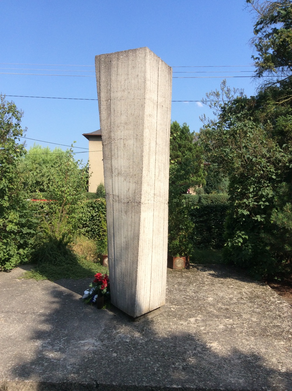Pomník čs. letců Bilky a Slatinského v Závadě