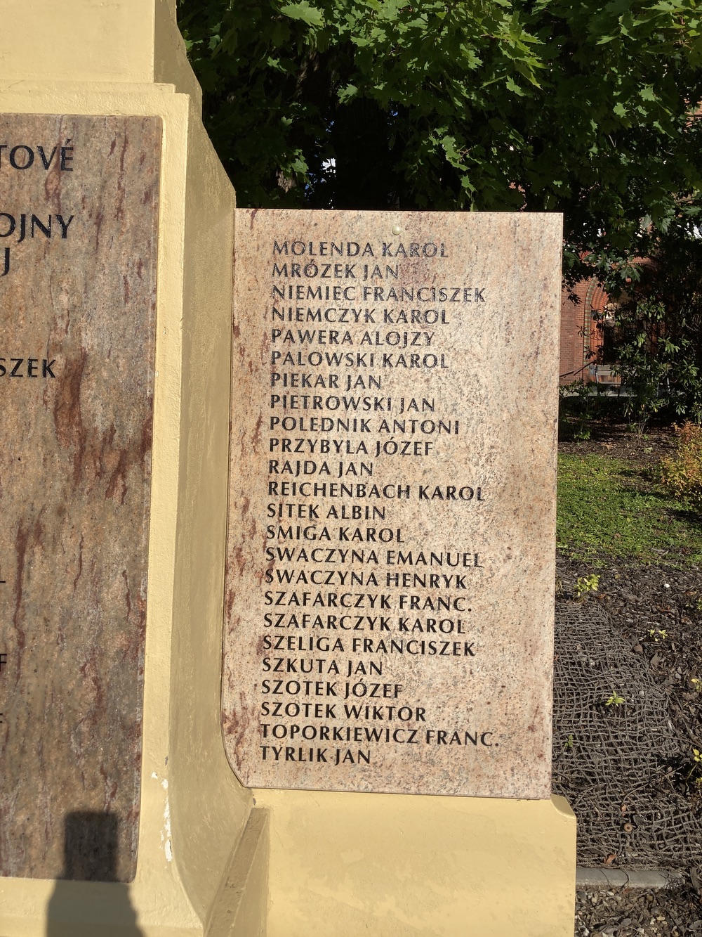 Pomník obětem 1. světové války ve Stonavě