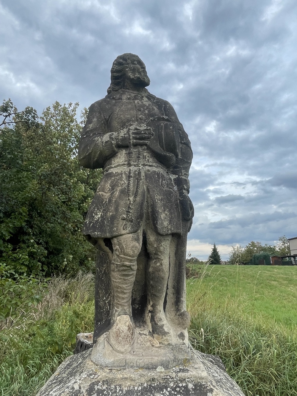 Socha svatého Isidora z roku 1863 v Petřvaldě, Na Zaryjích. (Fotografováno: 22.9.2023. Autor: Grafová Lenka)
