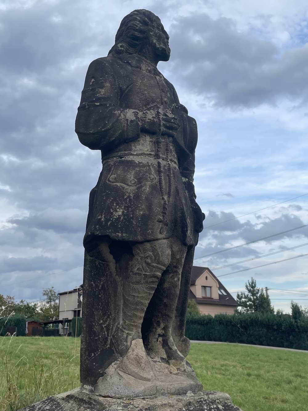 Socha svatého Isidora z roku 1863 v Petřvaldě, Na Zaryjích. (Fotografováno: 22.9.2023. Autor: Grafová Lenka)