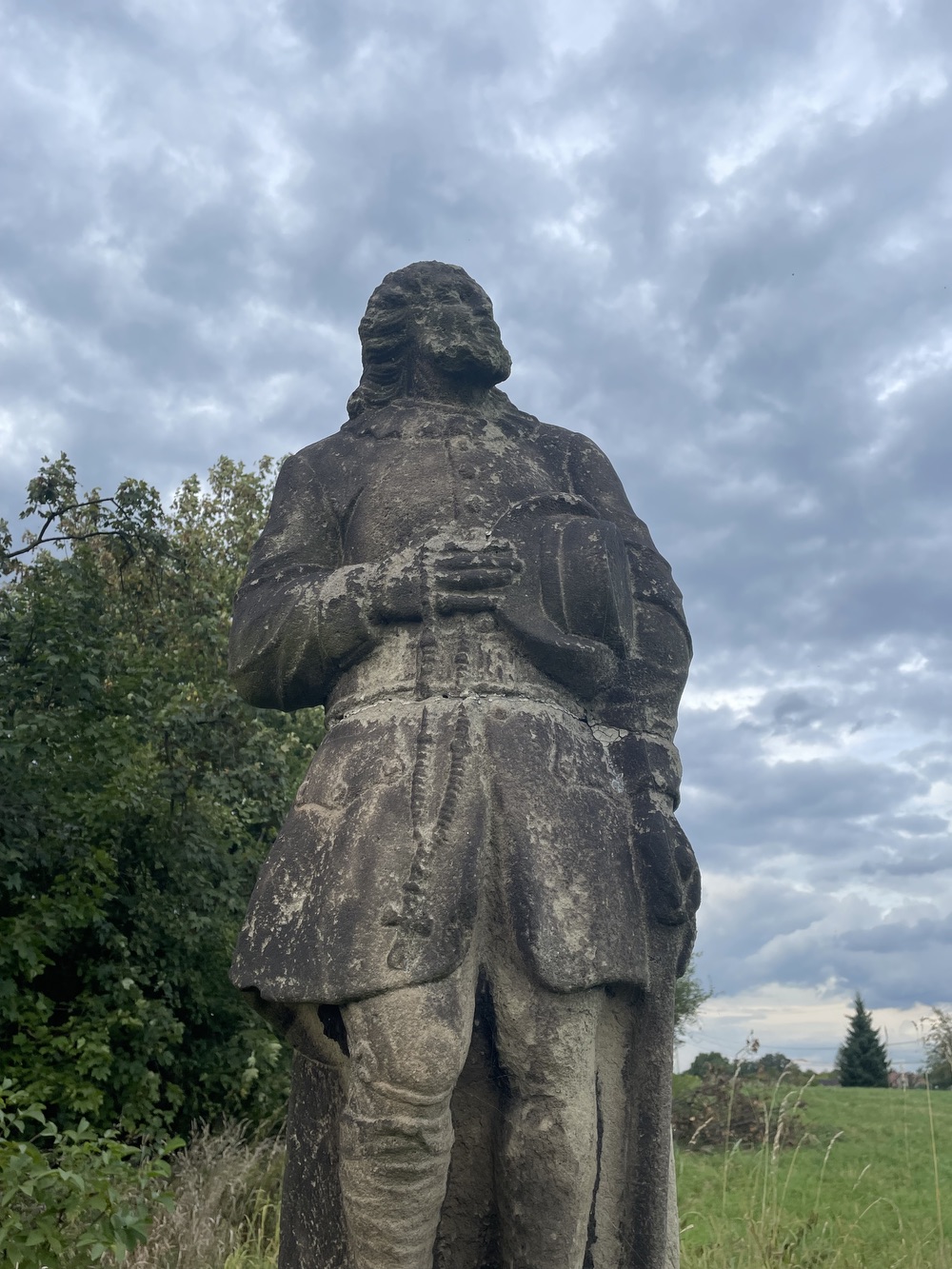 Socha svatého Isidora z roku 1863 v Petřvaldě, Na Zaryjích. (Fotografováno: 22.9.2023. Autor: Grafová Lenka)