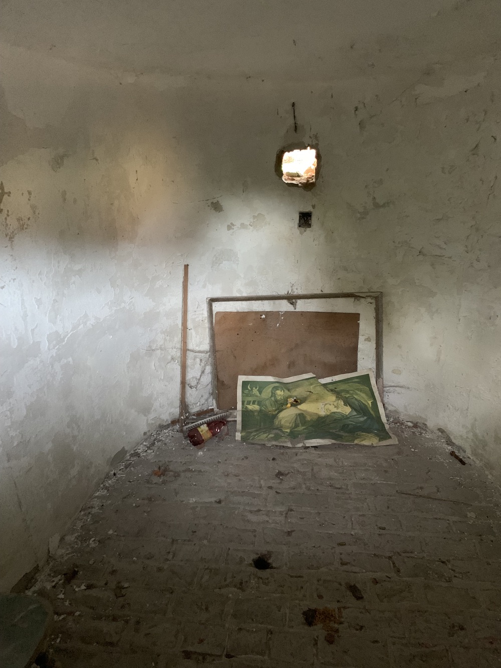 Kaple z roku 1844 v Albrechticích, osadě Pacalůvka. KULTURNÍ PAMÁTKA (Fotografováno: 2.10.2023. Autor: Szarowská Olga)