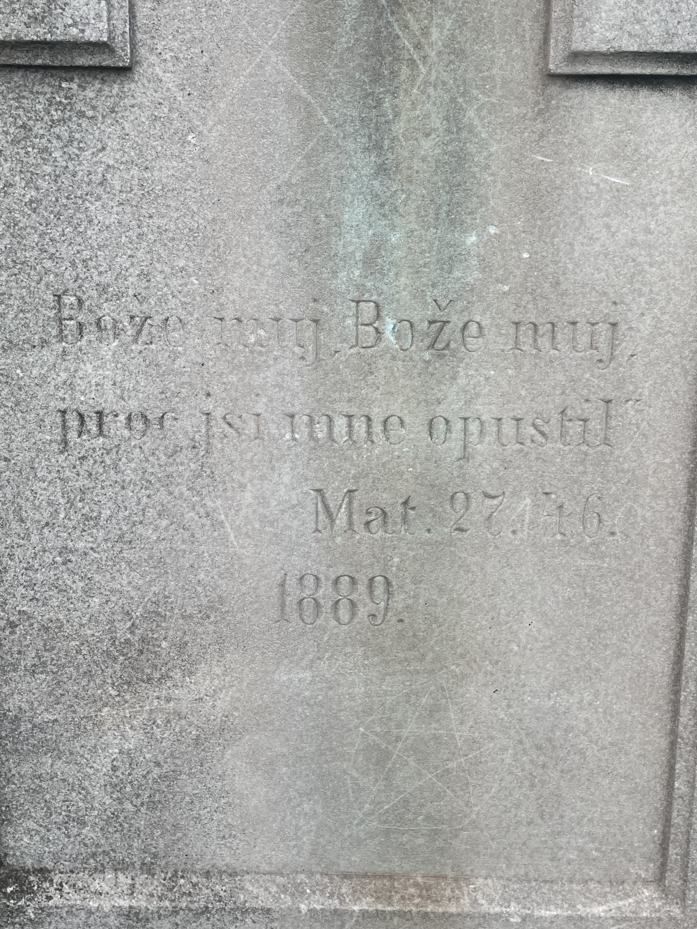 Bernatíkův kříž z roku 1889 v Petřvaldě. (Fotografováno: 22.9.2023. Autor: Grafová Lenka)