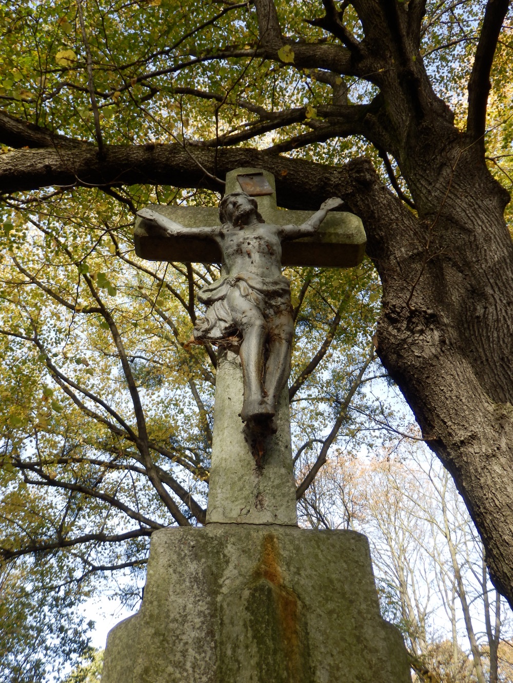 Javorkův kříž v Orlové. (Fotografováno: říjen 2023. Autor: Mertlová Anna)