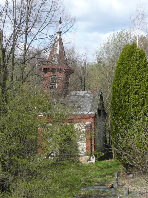 Kaple na evangelickém hřbitově v Novém Jorku (stav v letech 2008-2011).