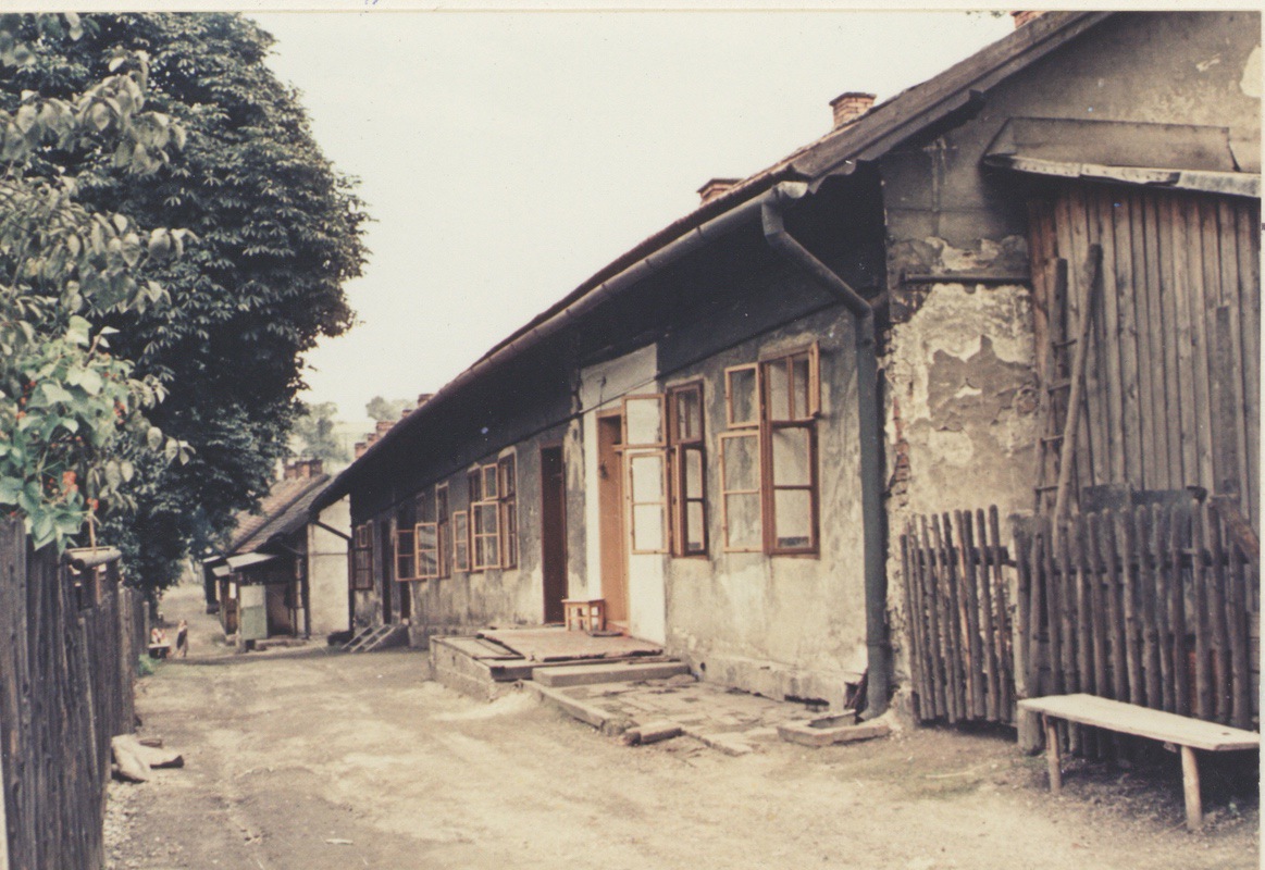 Bílá kolonie (Kolonie číslo VI, „Na šustym“)