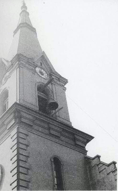 Válečná rekvizice zvonů. Snesení zvonů z Nového kostela 27. března 1942